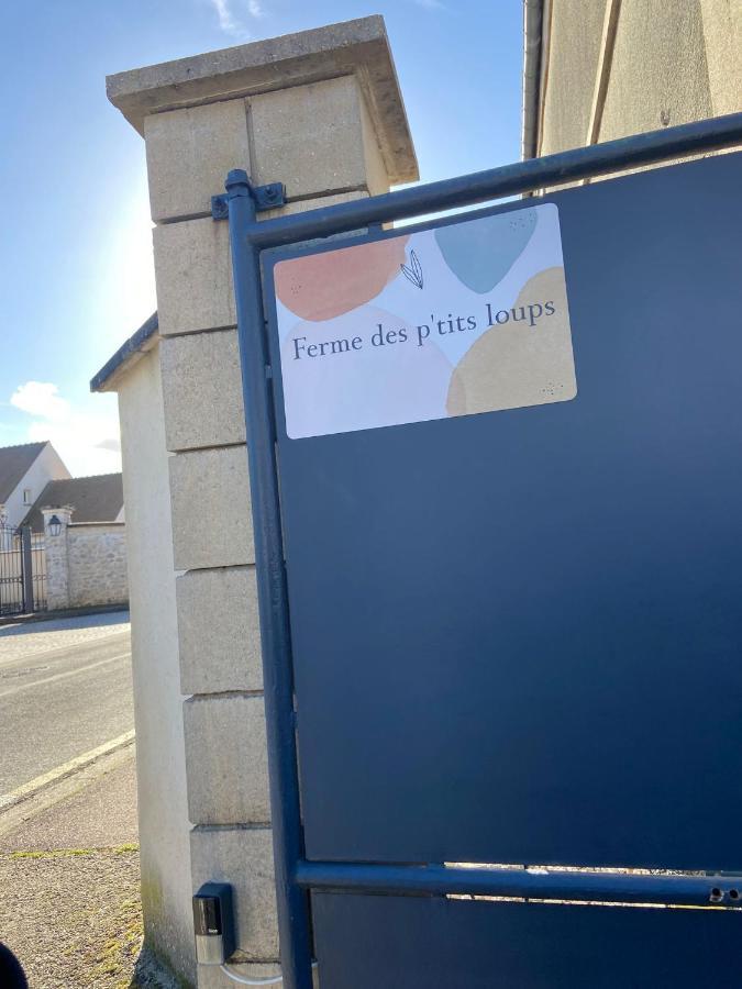 Ferme Des P'Tits Loups Villa Soindres Exteriör bild