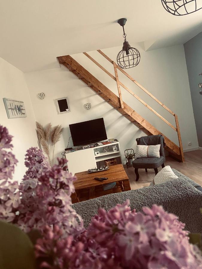 Ferme Des P'Tits Loups Villa Soindres Exteriör bild